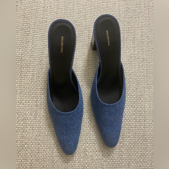 BALENCIAGA Denim Block Heel Mules Size 40 Blue NWT - Picture 2 of 8